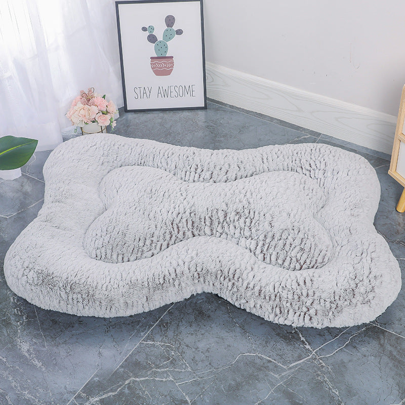 S Coffee Rose Velvet Fish Scale Pet Bed - Creative Bone-Shaped Soft and Cozy Dog & Cat Nest